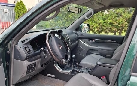 Toyota Land Cruiser Prado 120 рестайлинг, 2008 год, 2 100 000 рублей, 6 фотография