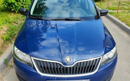 Skoda Rapid I, 2015 год, 600 000 рублей, 2 фотография