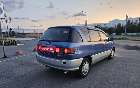 Toyota Ipsum II, 1996 год, 600 000 рублей, 6 фотография