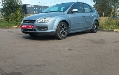 Ford Focus II рестайлинг, 2005 год, 335 000 рублей, 2 фотография