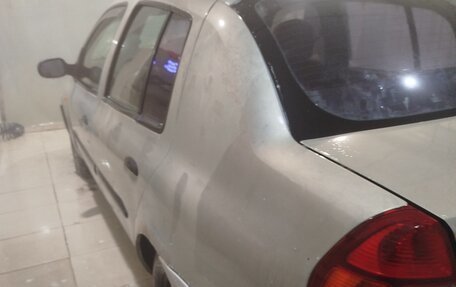 Renault Clio III, 2000 год, 160 000 рублей, 6 фотография
