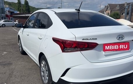 Hyundai Solaris II рестайлинг, 2020 год, 1 395 000 рублей, 5 фотография