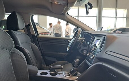 Renault Megane IV, 2019 год, 1 290 000 рублей, 11 фотография