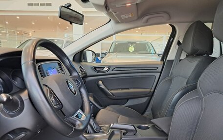 Renault Megane IV, 2019 год, 1 290 000 рублей, 16 фотография