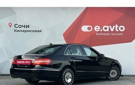 Mercedes-Benz E-Класс, 2011 год, 1 730 000 рублей, 4 фотография