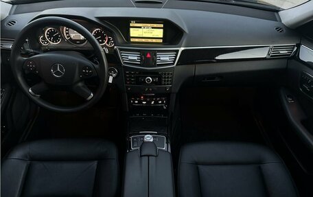 Mercedes-Benz E-Класс, 2011 год, 1 730 000 рублей, 7 фотография