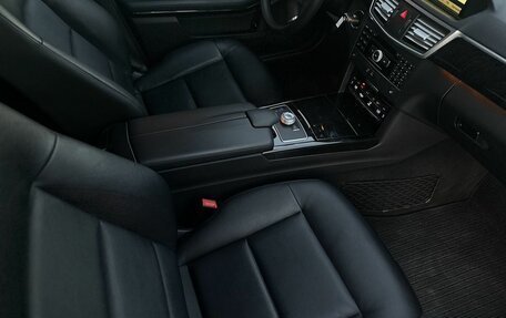 Mercedes-Benz E-Класс, 2011 год, 1 730 000 рублей, 16 фотография