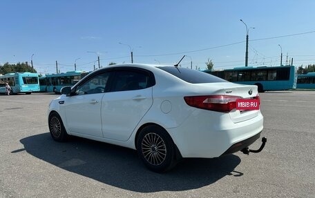 KIA Rio III рестайлинг, 2013 год, 700 000 рублей, 5 фотография