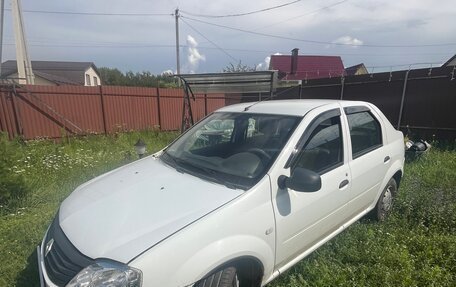 Renault Logan I, 2013 год, 520 000 рублей, 2 фотография