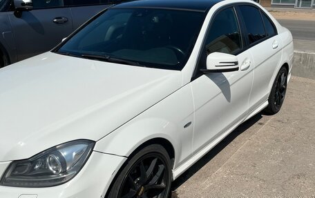 Mercedes-Benz C-Класс, 2012 год, 1 550 000 рублей, 3 фотография