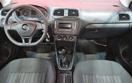 Volkswagen Polo VI (EU Market), 2017 год, 1 135 000 рублей, 9 фотография