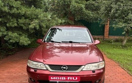 Opel Vectra B рестайлинг, 2001 год, 295 000 рублей, 2 фотография