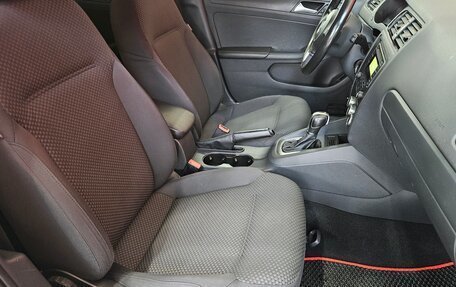 Volkswagen Jetta VI, 2014 год, 1 090 000 рублей, 10 фотография