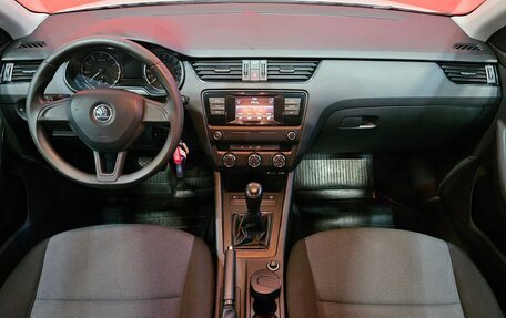 Skoda Octavia, 2015 год, 1 235 000 рублей, 9 фотография