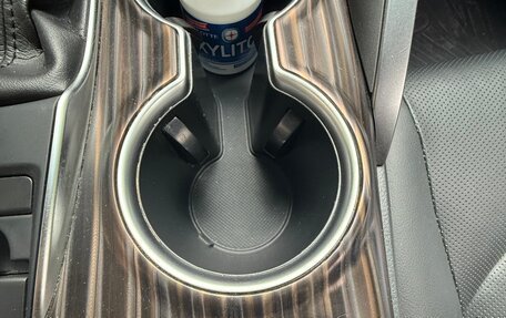 Toyota Camry, 2019 год, 3 240 000 рублей, 10 фотография