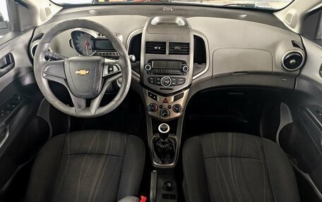 Chevrolet Aveo III, 2012 год, 550 000 рублей, 9 фотография