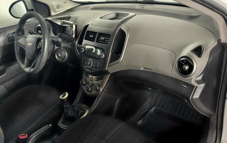 Chevrolet Aveo III, 2012 год, 550 000 рублей, 11 фотография