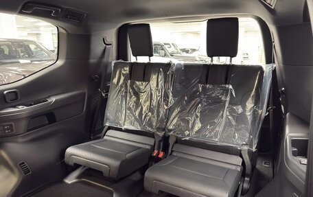 Toyota Land Cruiser, 2025 год, 12 800 000 рублей, 21 фотография