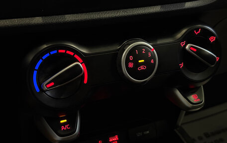 KIA Rio IV, 2020 год, 1 349 000 рублей, 15 фотография