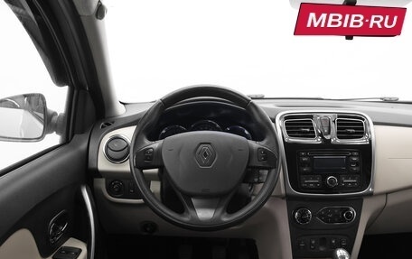 Renault Logan II, 2016 год, 746 000 рублей, 11 фотография