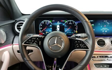 Mercedes-Benz E-Класс, 2021 год, 4 800 000 рублей, 12 фотография