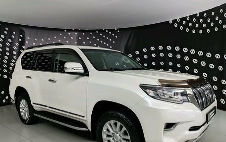 Toyota Land Cruiser Prado 150 рестайлинг 2, 2018 год, 6 250 000 рублей, 3 фотография