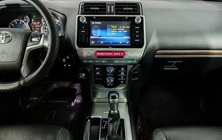 Toyota Land Cruiser Prado 150 рестайлинг 2, 2018 год, 6 250 000 рублей, 27 фотография