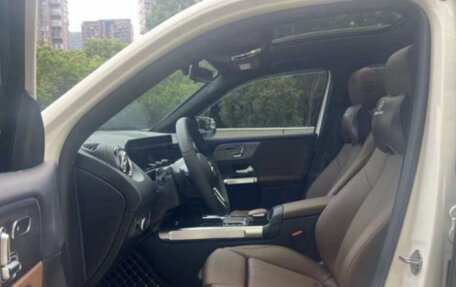 Mercedes-Benz GLB, 2022 год, 2 632 849 рублей, 3 фотография