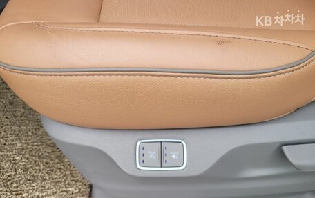 Hyundai Staria, 2021 год, 3 099 000 рублей, 20 фотография