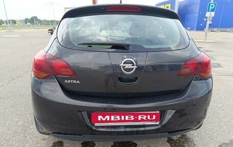 Opel Astra J, 2011 год, 400 000 рублей, 3 фотография