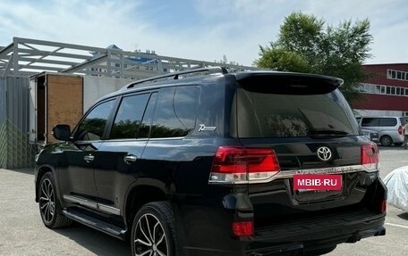 Toyota Land Cruiser 200, 2019 год, 6 750 000 рублей, 8 фотография
