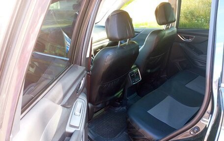 Subaru Forester, 2018 год, 3 000 299 рублей, 5 фотография