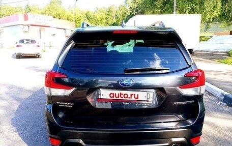 Subaru Forester, 2018 год, 3 000 299 рублей, 2 фотография
