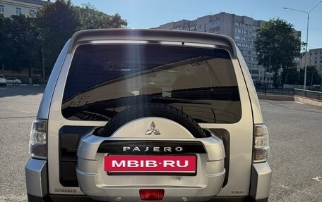 Mitsubishi Pajero IV, 2008 год, 1 680 000 рублей, 9 фотография