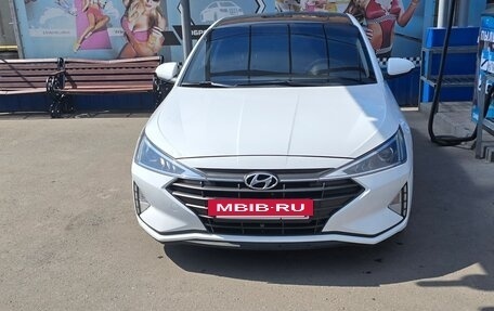 Hyundai Elantra VI рестайлинг, 2020 год, 1 670 000 рублей, 3 фотография