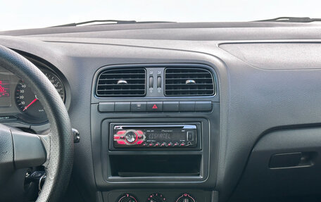 Volkswagen Polo VI (EU Market), 2013 год, 600 000 рублей, 14 фотография