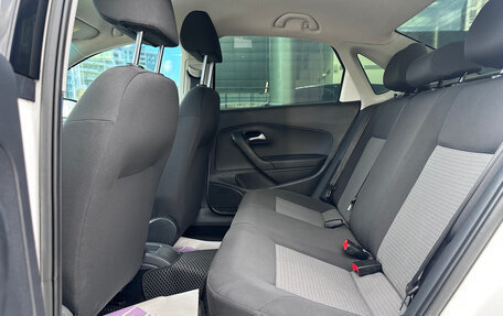 Volkswagen Polo VI (EU Market), 2013 год, 600 000 рублей, 23 фотография