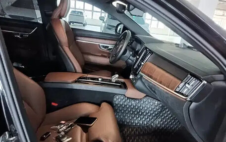 Volvo S90 II рестайлинг, 2022 год, 3 430 080 рублей, 3 фотография