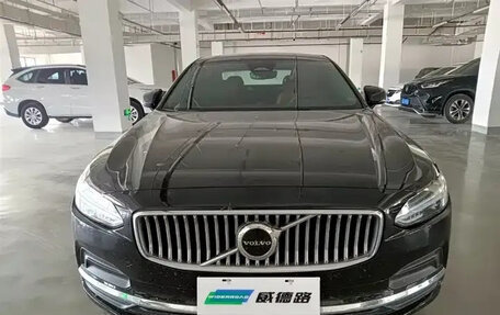 Volvo S90 II рестайлинг, 2022 год, 3 430 080 рублей, 4 фотография