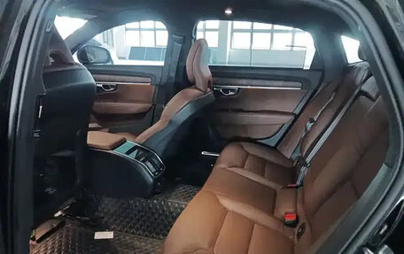 Volvo S90 II рестайлинг, 2022 год, 3 430 080 рублей, 5 фотография