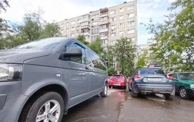 Volkswagen Caravelle T5, 2013 год, 2 500 000 рублей, 1 фотография