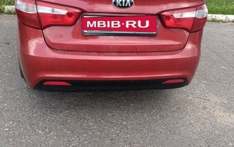 KIA Rio III рестайлинг, 2013 год, 750 000 рублей, 3 фотография