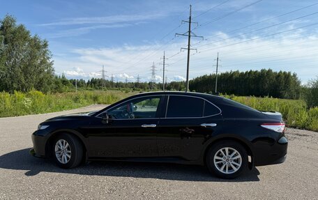 Toyota Camry, 2019 год, 3 047 000 рублей, 3 фотография