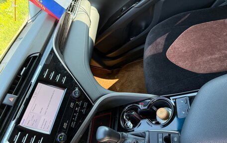Toyota Camry, 2019 год, 3 047 000 рублей, 13 фотография