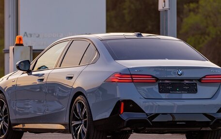 BMW 5 серия, 2025 год, 9 350 000 рублей, 33 фотография