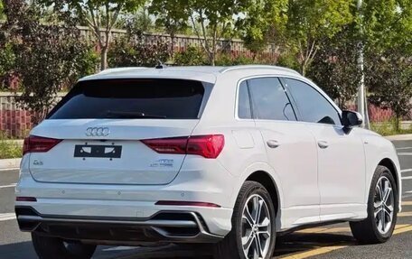 Audi Q3, 2022 год, 2 800 000 рублей, 16 фотография