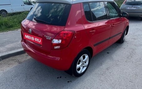 Skoda Fabia II, 2010 год, 630 000 рублей, 3 фотография