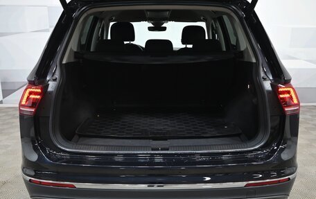 Volkswagen Tiguan II, 2019 год, 2 880 000 рублей, 5 фотография