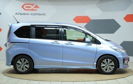 Honda Freed I, 2012 год, 1 050 000 рублей, 4 фотография