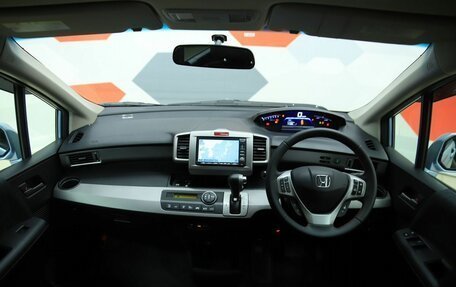 Honda Freed I, 2012 год, 1 050 000 рублей, 14 фотография